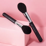 Tapered Face Brush For Powder Blush and Highlighter